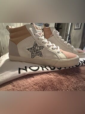 EUC Vintage Havana White & Pink High-Top Sneakers with Silver Glitter Star